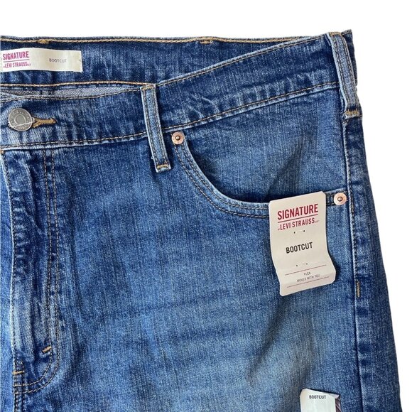 Signature Men's Blue Bootcut Jeans Sz 40x30 - NWT - Picture 3 of 10